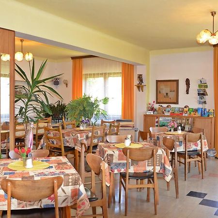 Gasthof-Pension Karawankenblick Пёрчах-ам-Вёртерзе Экстерьер фото